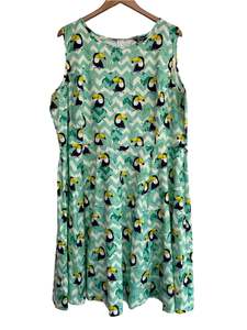Sale: LADY VINTAGE TOUCAN DRESS SZ26