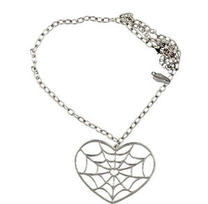 WEB HEART NECKLACE