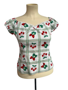 Sz 18: COLLECTIF APPLE PEASANT TOP | 18