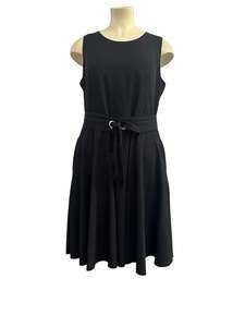 Sz 18: CITY CHIC BLACK DRESS | 18