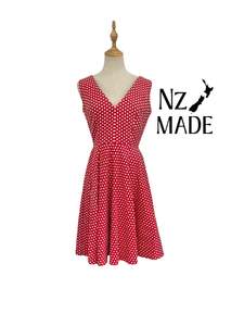 Sz 10: DEVOL RED POLKADOT DRESS | 10