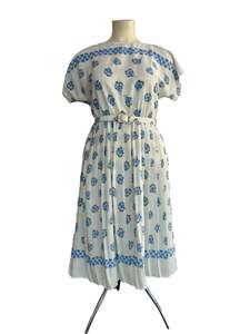 Sz 16: LITTLE BLUE BLOSSOM SZ 16/18