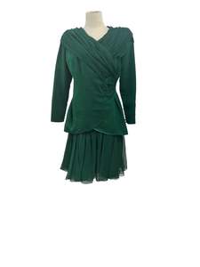 Sz 11: GREEN SILK SKIRT & JACKET | 10