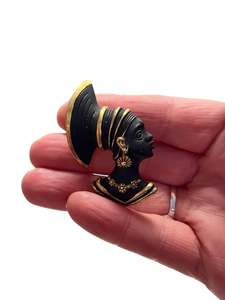 Brooches 2: ART DECO BLACKMOOR BROOCH