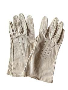 Gloves: TAN LEATHER GLOVES