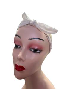 WHITE BOW HAIR BAND