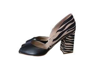 ZEBRA PEEP TOE BLOCK HEELS | 41