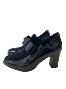 Rewind Shoes: BLACK BOW HEELS | 8