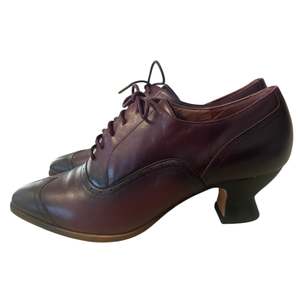 Rewind Shoes: AMERICAN DUCHESS LEATHER SHOES | 11