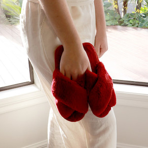 Products: Crossover Plush Slippers - Burgundy