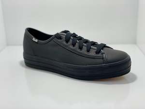 Hinako: Keds Triple Kick Leather Sneaker WH57311