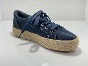 Casual: Ultra Canvas with Rope Sole