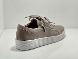 Eos: Joyce Zip & Lace Leather Sneaker EOS