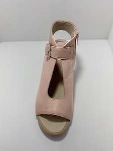 Elixir Leather Heeled Sandal Stegmann