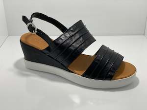 Ebony Sandal with Buckle