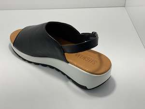 Zeek Sandal