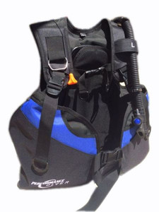 Products: Performance Diver Pro1000 BCD Performance Diver
