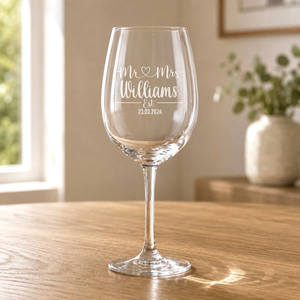 Engraved Wine Glasses: Personalised Mr & Mrs Wedding Wine Glass