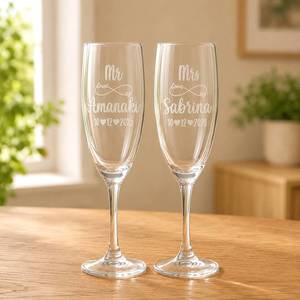Engraved Wedding Champagne Flutes For Mr & Mrs