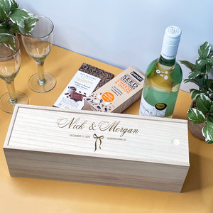 Anniversary: Personalised Wedding Wine Box