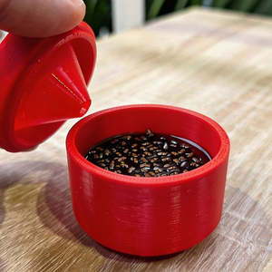 Effective Reusable Fruit Fly Trap: Your Solution to a Fruit Fly-Free Home