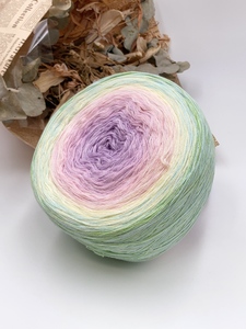 Products: Cake Yarns – A672