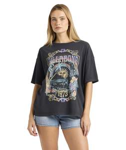 Womenswear: Counting Stars SS Tee