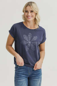 Jackie Tee - Navy Daisy Print