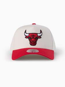 NBA White/Cream/Red Pro Pinch Snapback - Chicago Bulls