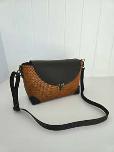 Handbags Wallets 1: Nira Handbag