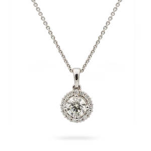 18ct White Gold Diamond Pendant