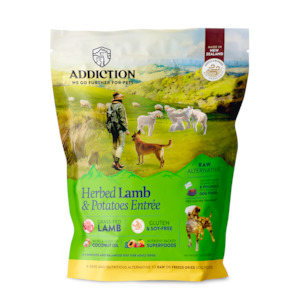 HERBED LAMB & POTATOES 900GM