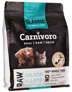 For Cats: Carnivoro Pellets Salmon & Lamb 1kg