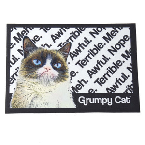 PetRageous Designs 19 Inch Grumpy Cat Non-Slip Plastic Placemat  Black