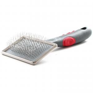Canine Accessories: Shear Magic Slicker