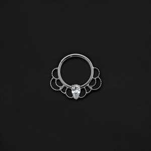 ASTM F136 Implant Grade Titanium Hollow Tear Drop CZ Hinged Ring Clicker