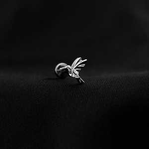 ASTM F136 Implant Grade Titanium Bird CZ Flatback Labret Stud