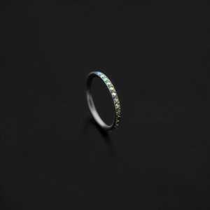 Lip Jewellery: ASTM F136 Implant Grade Titanium Outward Paved AB Hinged Ring Clicker
