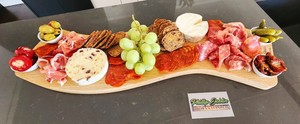 Products: Curved Cheese Board – OAK