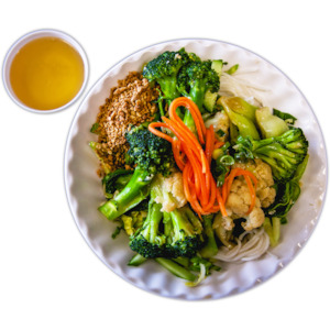 S13. Stir Fry Vegetables Noodle Salad