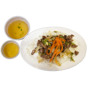 Rice Dishes: R20. Stir Fry Chilli Chicken on Rice