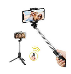 Travel Accessories: Sansai Wireless Selfie Stick