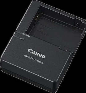 Batteries: Canon LCE8E Battery Charger