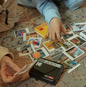 Products: KODAK MINI 3 RETRO P300R – Photo Printer