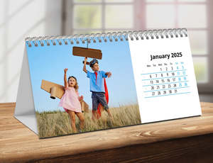 Calendars: Desk Calendar