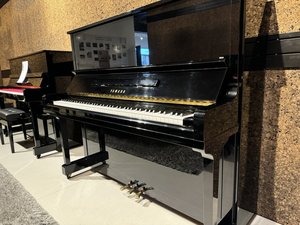 Yamaha Upright Piano - Piano Land