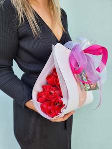 Kilbirnie Florist: Blooms and Chocolate