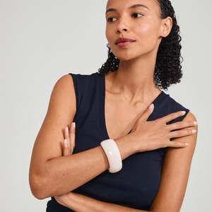 Bracelets: Aase Maxi Bangle - Beige