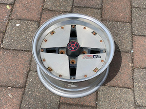 Products: Hoshino G5 15x7 Pine Engineering