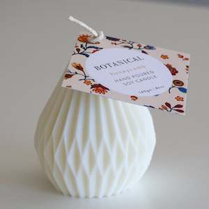 Botanical - Soy Lattice Lantern Shaped Candle - Honeycomb Fragrance